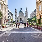 Apartamento Basilica View Imperial -sas Street -need Reservation For Free Parking Budapest