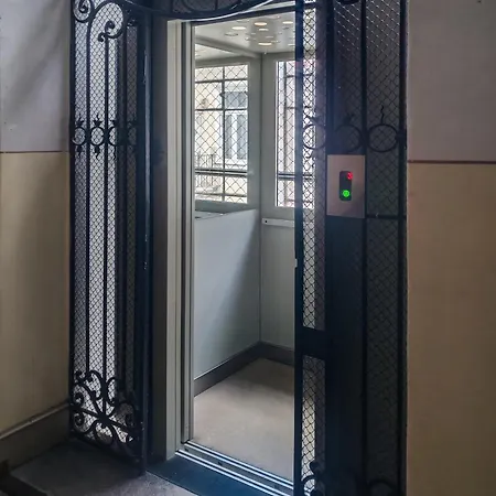 Basilica View Imperial -sas Street -need Reservation For Free Parking